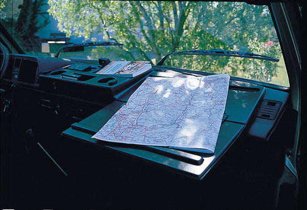 Dash Organizer with Table T3